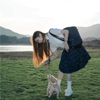 摊牌了，我有三个后妈